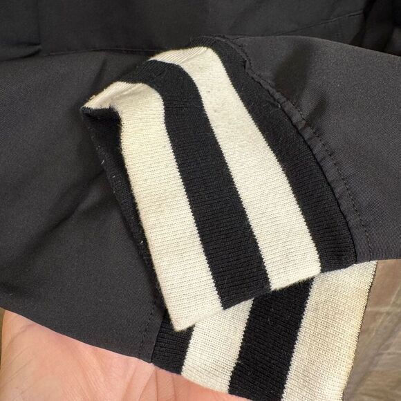 PINK Victorias Secret Black MLB Oakland A's Pullover Windbreaker Jacket Large - Picture 6 of 8